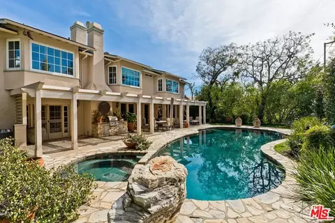 2807 Deep Canyon Dr, Beverly Hills, CA 90210