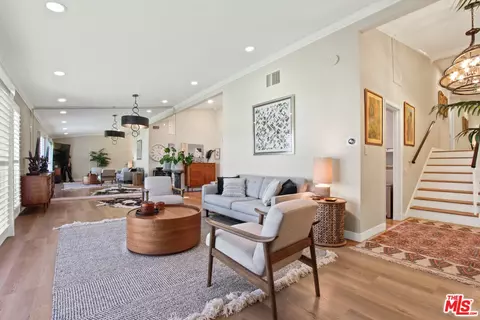 3500 W Manchester Blvd #19, Inglewood, CA 90305