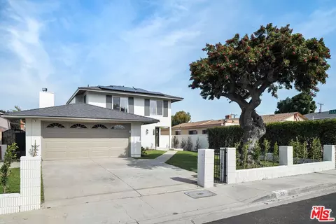 Exterior - 855 E Denwall Dr, Carson, CA 90746 photo 2 of 3