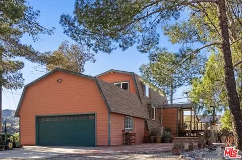16617 Vasquez Canyon Rd, Canyon Country, CA 91351