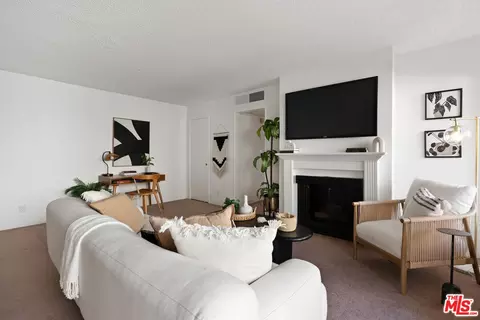 5202 Summertime Ln, Culver City, CA 90230