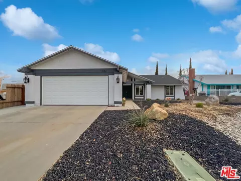 3124 Darkwood St, Lancaster, CA 93536