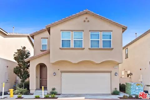 11912 Vienna Ln, Los Angeles, CA 90047