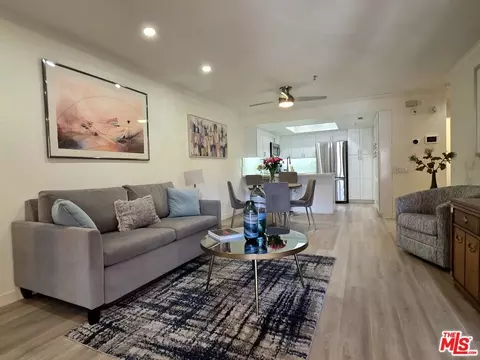 500 E Amado Rd #203, Palm Springs, CA 92262