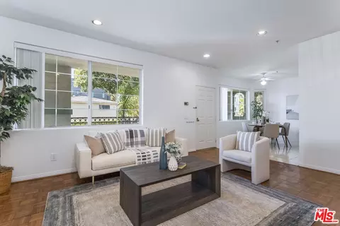 3900 Beethoven St #102, Los Angeles, CA 90066