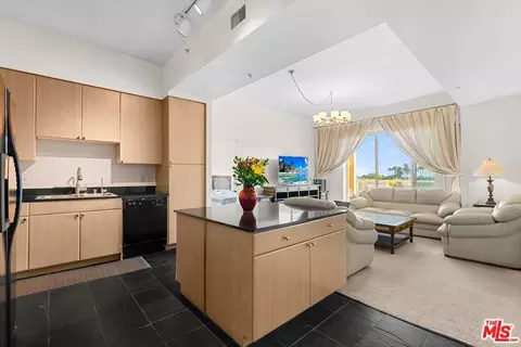 388 E Ocean Blvd #408, Long Beach, CA 90802 photo 9
