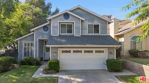 11751 Pierce St, Sylmar, CA 91342