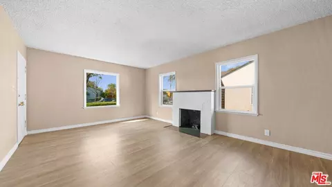 412 S Kemp Ave, Compton, CA 90220 photo 9