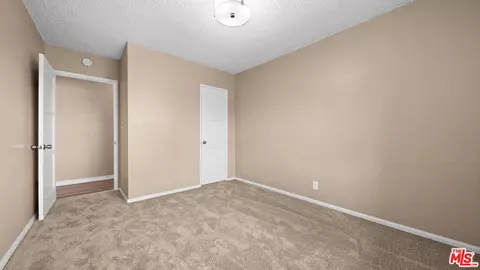 412 S Kemp Ave, Compton, CA 90220 photo 17