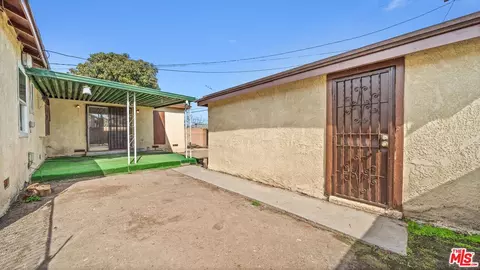 412 S Kemp Ave, Compton, CA 90220 photo 36