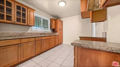 412 S Kemp Ave, Compton, CA 90220 photo 12