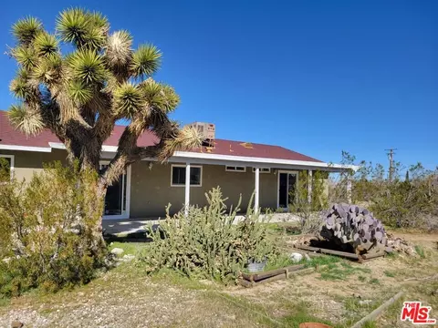 32159 Topaz Rd, Lucerne Valley, CA 92356