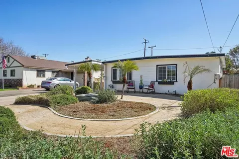 617 North Pl, Redlands, CA 92373 photo 4