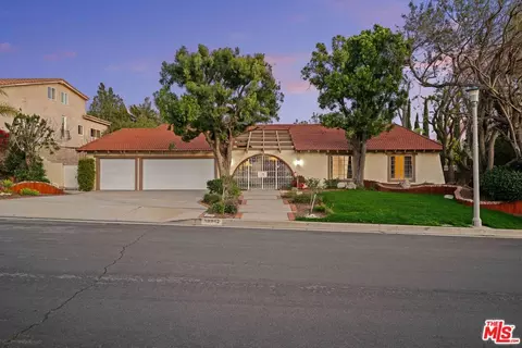 10942 Fullbright Ave, Chatsworth, CA 91311