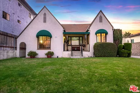 641 Elmwood Ave, Burbank, CA 91501