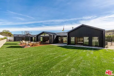 5259 Lewis Rd, Agoura Hills, CA 91301 photo 1