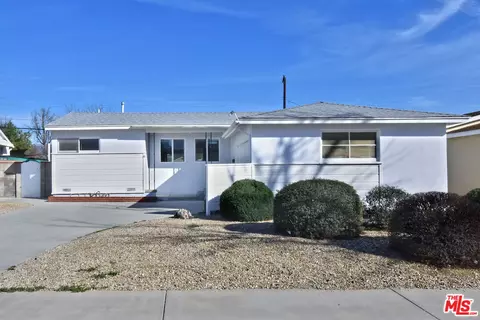 9356 Natick Ave, North Hills, CA 91343
