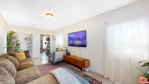 2300 E 107th St, Los Angeles, CA 90002
