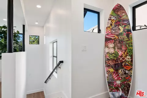 2909 Valmere Dr, Malibu, CA 90265 photo 27
