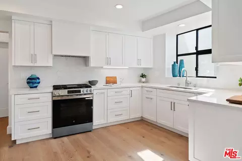 2909 Valmere Dr, Malibu, CA 90265 photo 9