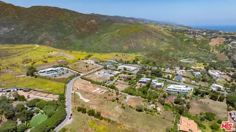 29636 Cuthbert Rd, Malibu, CA 90265 photo 28