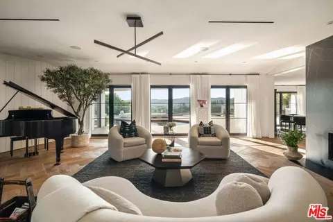 2259 Linda Flora Dr, Los Angeles, CA 90077