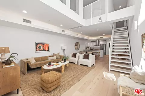 1140 N Formosa Ave #4, West Hollywood, CA 90046