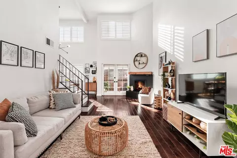 12930 Valleyheart Dr #8, Studio City, CA 91604