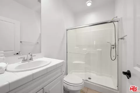22039 Propello Dr, Saugus, CA 91350 photo 13