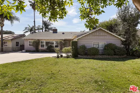 16120 Dearborn St, North Hills, CA 91343