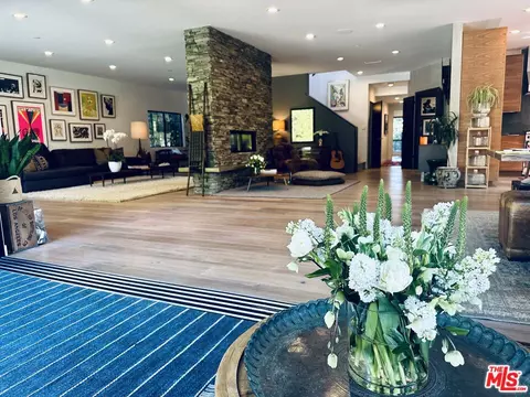 515 Georgina Ave, Santa Monica, CA 90402