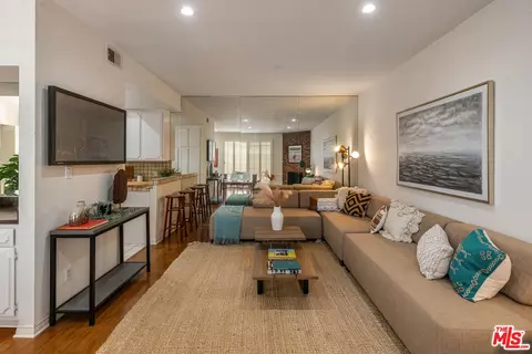 1055 19th St #2, Santa Monica, CA 90403