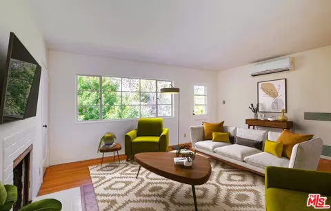 5132 Village Grn, Los Angeles, CA 90016