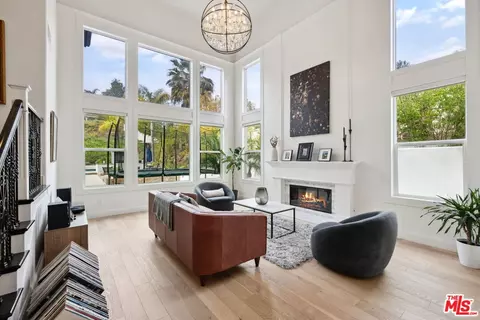 26750 Brooks Cir, Stevenson Ranch, CA 91381