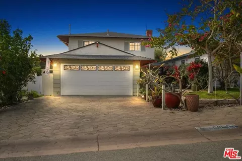 1501 Oak Ave, Manhattan Beach, CA 90266