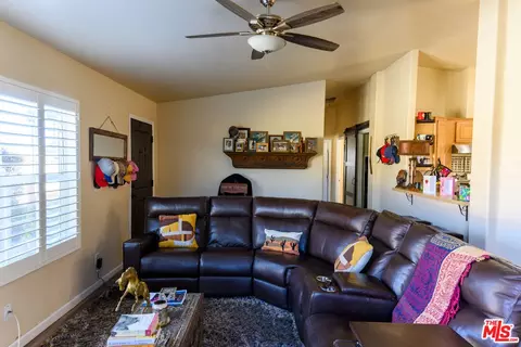 458 W Tichenor Ave, Compton, CA 90220 photo 12