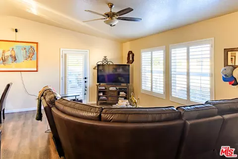 458 W Tichenor Ave, Compton, CA 90220 photo 17