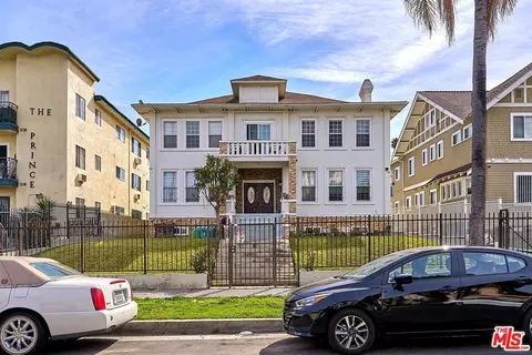 1214 S Norton Ave, Los Angeles, CA 90019