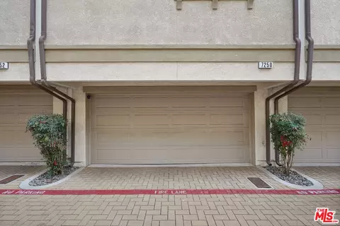 7250 N Cherry Ln, Van Nuys, CA 91405 photo 8