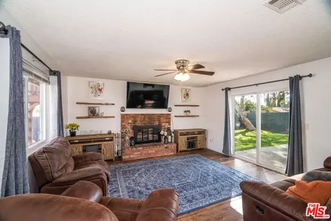 27067 Cypress St, Highland, CA 92346 photo 30