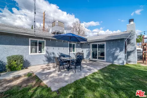 27067 Cypress St, Highland, CA 92346 photo 11