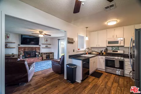 27067 Cypress St, Highland, CA 92346 photo 27