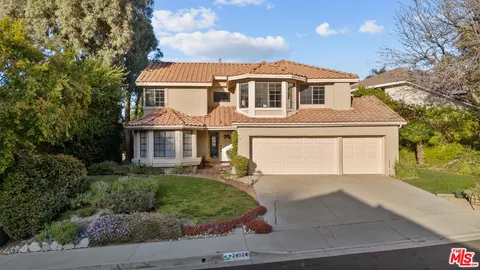24024 Briardale Way, Newhall, CA 91321