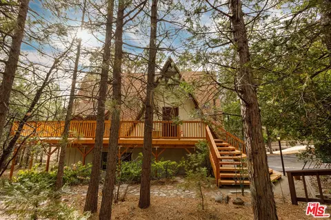 27197 Bernina Dr, Lake Arrowhead, CA 92352 photo 11