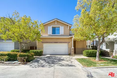 28425 Meadowlark Ct, Valencia, CA 91354