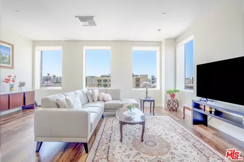 3810 Wilshire Blvd #412, Los Angeles, CA 90010
