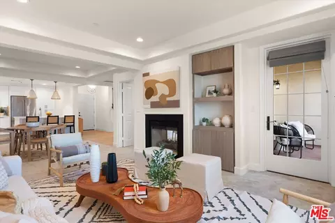 12975 Agustin Pl #321, Playa Vista, CA 90094