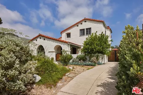 1661 Santa Maria Ave, Glendale, CA 91208