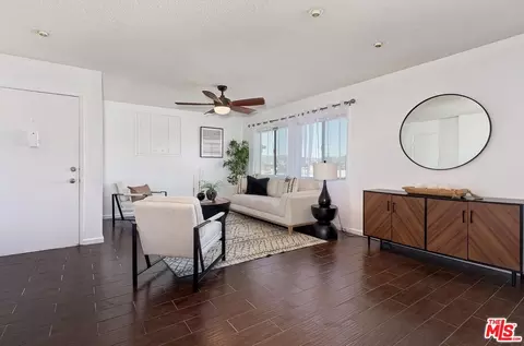 1621 Vineyard Ave #6, Los Angeles, CA 90019