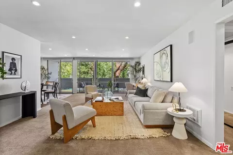 850 N Kings Rd #210, West Hollywood, CA 90069